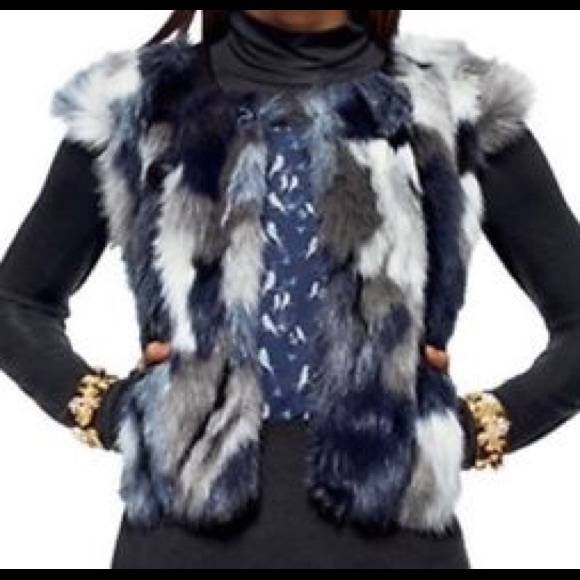 CAbi Jackets & Blazers - CAbi frosty faux fur blue gray jacket vest M